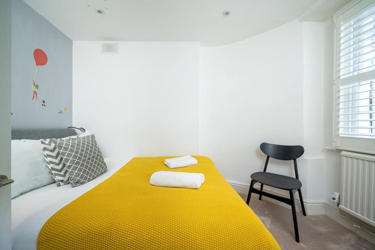 Sleek Flat With Communal Courtyard London Eksteriør billede
