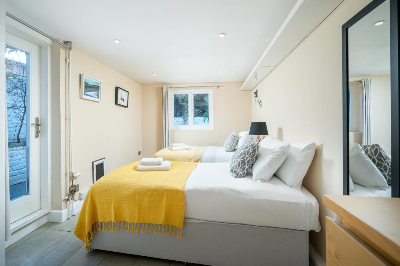 Sleek Flat With Communal Courtyard London Eksteriør billede