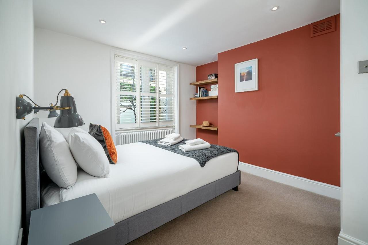 Sleek Flat With Communal Courtyard London Eksteriør billede