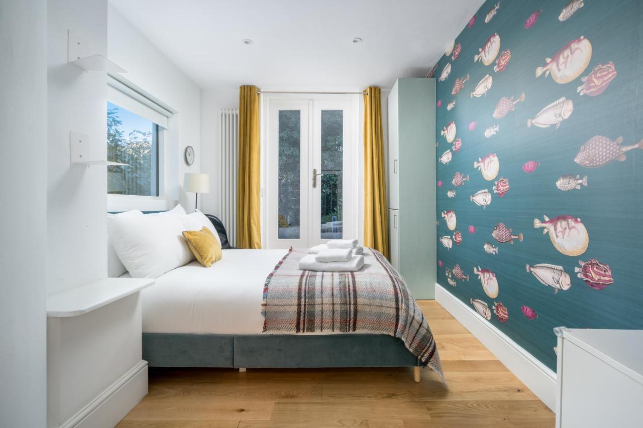 Sleek Flat With Communal Courtyard London Eksteriør billede
