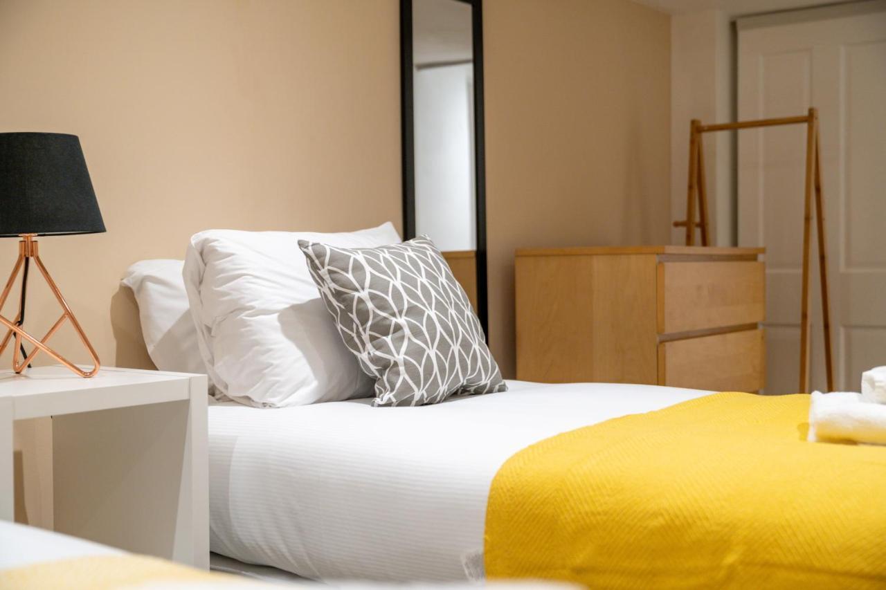 Sleek Flat With Communal Courtyard London Eksteriør billede