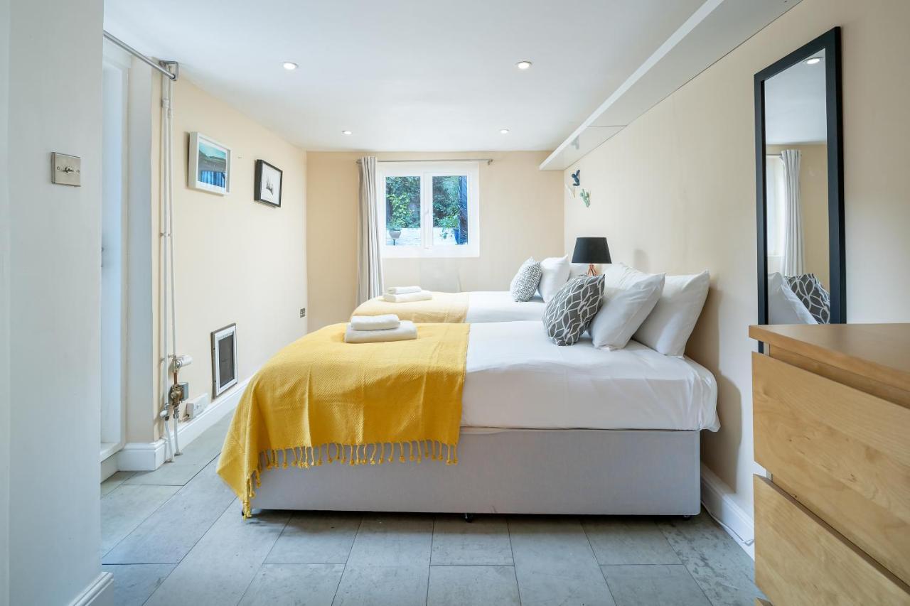 Sleek Flat With Communal Courtyard London Eksteriør billede