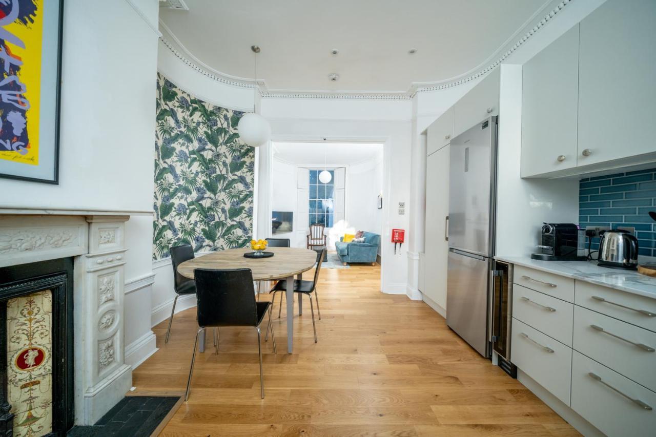 Sleek Flat With Communal Courtyard London Eksteriør billede